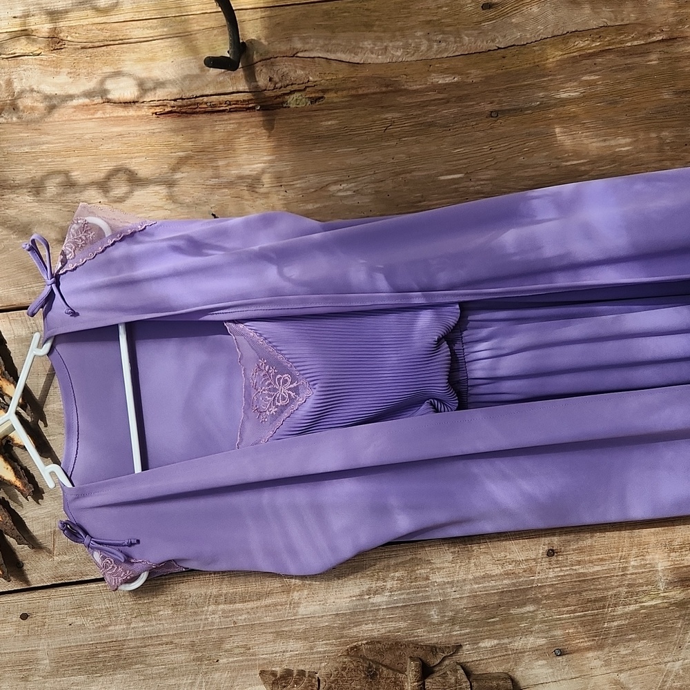 Vintage Purple Dress / dressing gown 2 piece
